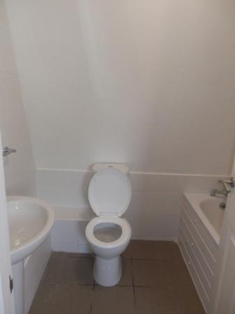 1 bedroom Flat to let in High Street South, Dunstable, LU6