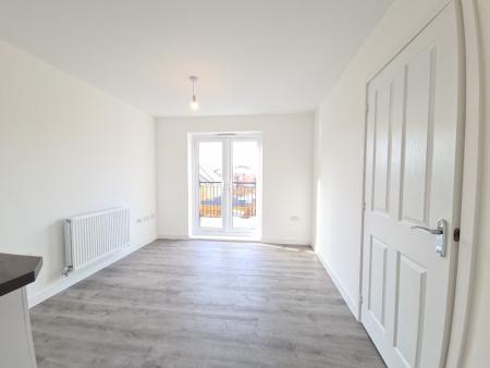 2 bedroom Flat to let in Tilling Green, Dunstable, LU5