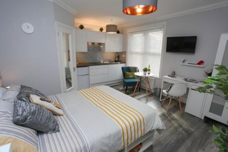 Victoria St, Dunstable, LU6