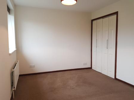 2 bedroom Semi-detached house to let in Longbrooke, Houghton Regis, LU5