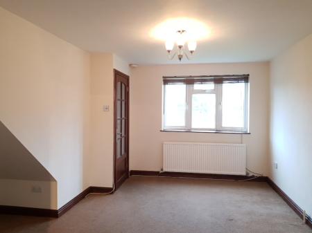 2 bedroom Semi-detached house to let in Longbrooke, Houghton Regis, LU5