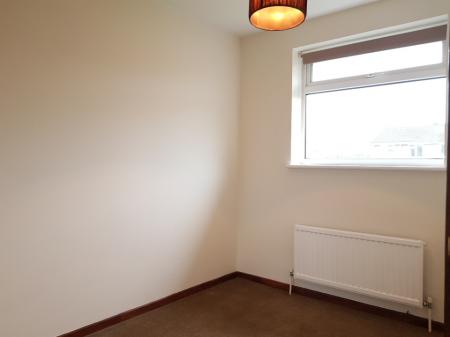 2 bedroom Semi-detached house to let in Longbrooke, Houghton Regis, LU5