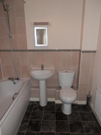 2 bedroom Flat to let in Church Street, Dunstable, LU5