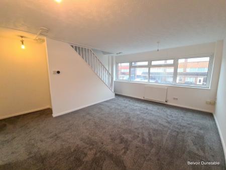 5 bedroom Terraced House to let in The Cedars, Dunstable, LU6