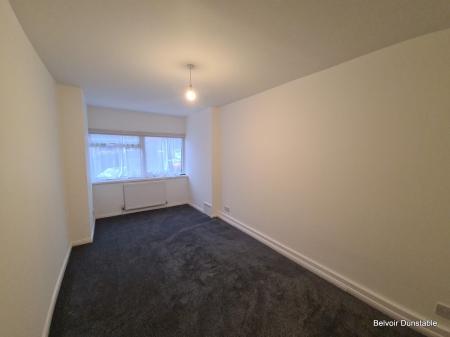 5 bedroom Terraced House to let in The Cedars, Dunstable, LU6