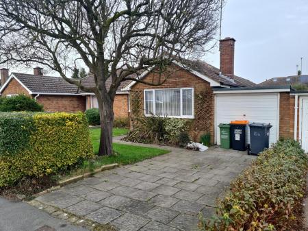 Langdale Road, Dunstable, LU6