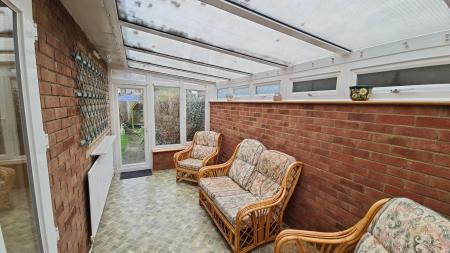 3 bedroom Bungalow to let in Langdale Road, Dunstable, LU6