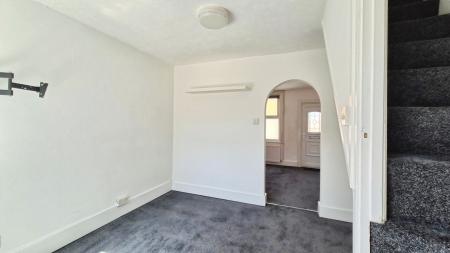 2 bedroom Terraced House to let in Britain Street, Dunstable, LU5