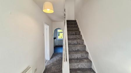 4 bedroom Terraced House to let in Beale Street, Dunstable, LU6