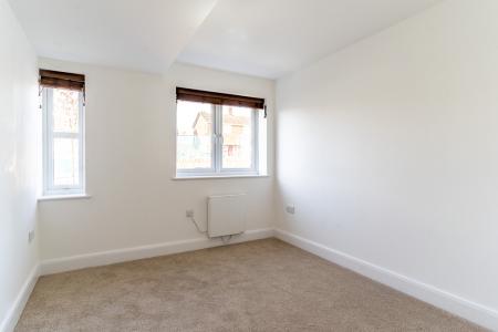 1 bedroom Flat to let in Loring Road, The Haveli, Dunstable, LU6