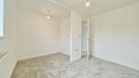 2 bedroom Terraced House to let in East Street, Leighton Buzzard, LU7