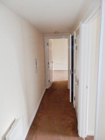 2 bedroom Flat to let in Kiln Way, Dunstable, LU5