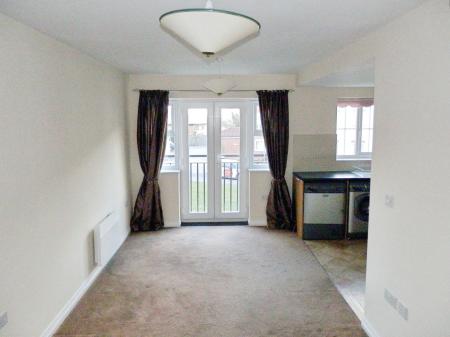 2 bedroom Flat to let in Kiln Way, Dunstable, LU5