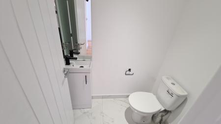 2 bedroom Maisonette to let in High Street South, Dunstable, LU6