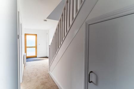 4 bedroom Terraced House to let in Loring Road, The Haveli, Dunstable, LU6