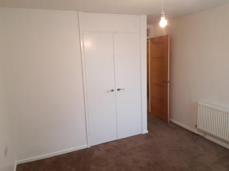 2 bedroom Flat to let in High Street South, Dunstable, LU6
