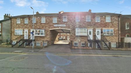 151-157 Victoria Street, Dunstable, LU6