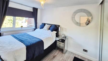 3 bedroom House to let in Northview Road, Dunstable, LU5