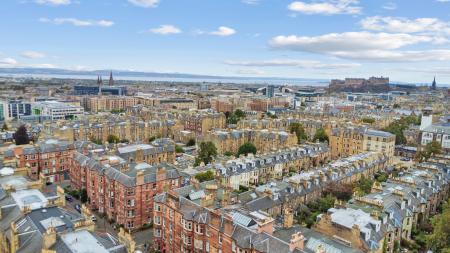 2 bedroom Flat for sale in Montpelier Park, Bruntsfield, Edinburgh, EH10