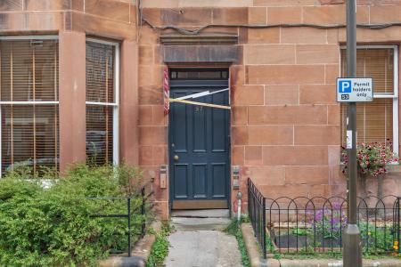 2 bedroom Flat for sale in Montpelier Park, Bruntsfield, Edinburgh, EH10