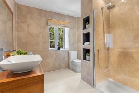 4 bedroom Flat for sale in Ramsay Garden, Old Town, Edinburgh, EH1