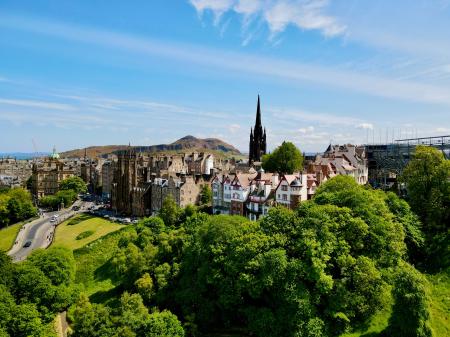 4 bedroom Flat for sale in Ramsay Garden, Old Town, Edinburgh, EH1