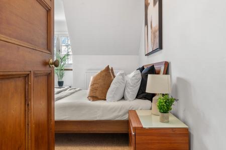 4 bedroom Flat for sale in Ramsay Garden, Old Town, Edinburgh, EH1