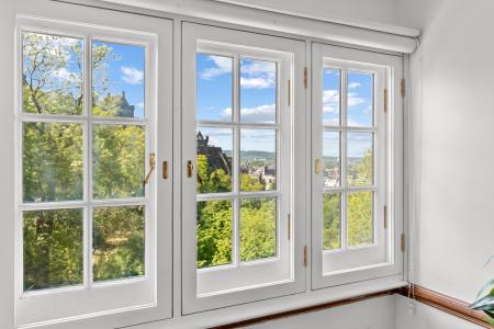 4 bedroom Flat for sale in Ramsay Garden, Old Town, Edinburgh, EH1