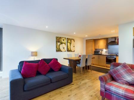2 bedroom Flat to let in Western Harbour Midway, Newhaven, Edinburgh, EH6