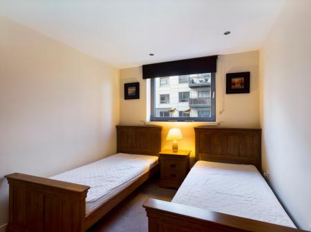 2 bedroom Flat to let in Western Harbour Midway, Newhaven, Edinburgh, EH6