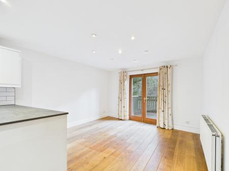 4 bedroom House to let in Coltbridge Avenue, Murrayfield, Edinburgh, EH12