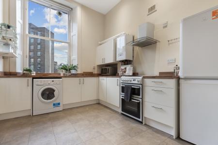 2 bedroom Flat for sale in Grosvenor Street, Edinburgh, EH12