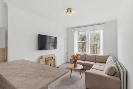 2 bedroom Flat for sale in St Leonard's Bank, Edinburgh, EH8