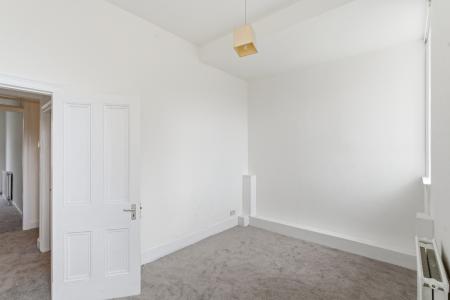 2 bedroom Flat for sale in St Leonard's Bank, Edinburgh, EH8