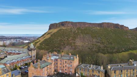 2 bedroom Flat for sale in St Leonard's Bank, Edinburgh, EH8
