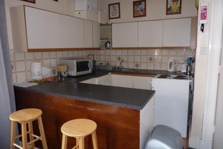 2 bedroom Flat to let in Gardners Crescent, Fountainbridge, Edinburgh, EH3