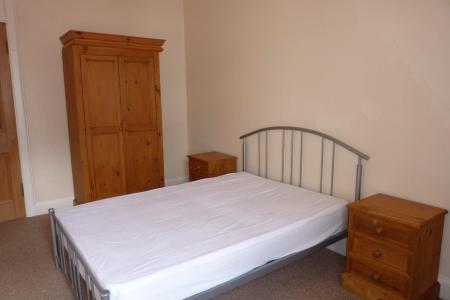 2 bedroom Flat to let in Gardners Crescent, Fountainbridge, Edinburgh, EH3