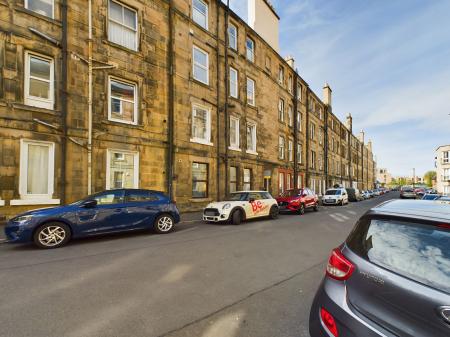 Waverley Park, Abbeyhill, Edinburgh, EH8