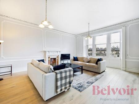 3 bedroom Flat to let in Eglinton Crescent, West End, Edinburgh, EH12