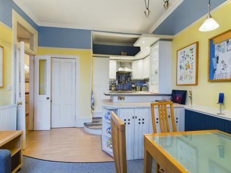 1 bedroom Flat to let in Harrison Gardens, Polwarth, Edinburgh, EH11