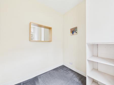 1 bedroom Flat to let in West Crosscauseway, Newington, Edinburgh, EH8