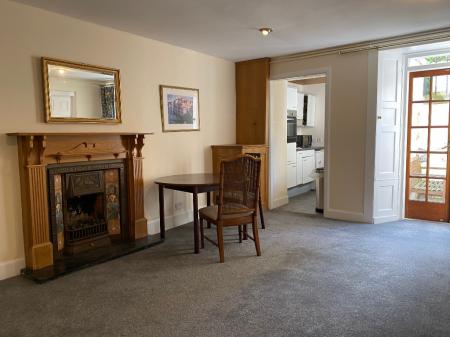 2 bedroom Flat to let in Lynedoch Place, West End, Edinburgh, EH3