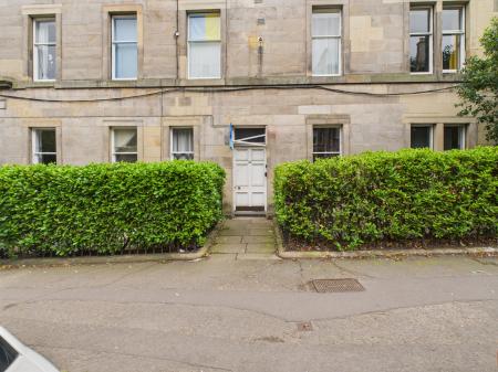 1 bedroom Flat to let in Montgomery Street, Hillside, Edinburgh, EH7