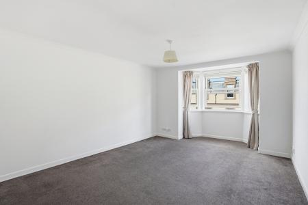 2 bedroom Flat for sale in Millar Crescent, Morningside, Edinburgh, EH10