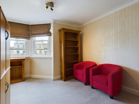 3 bedroom Duplex to let in Lynedoch Place, West End, Edinburgh, EH3