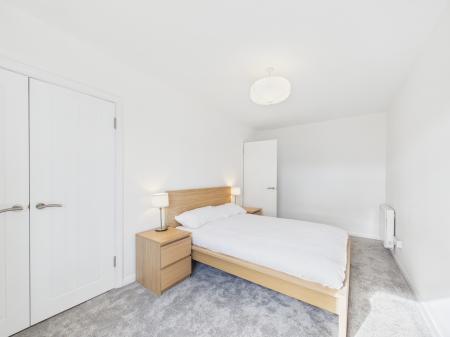 2 bedroom Flat to let in West Court, Ravelston House Park, Ravelston, Edinburgh, EH4