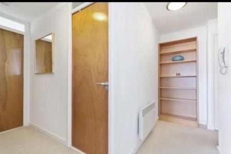 1 bedroom Flat to let in Broughton Road, Broughton, Edinburgh, EH7