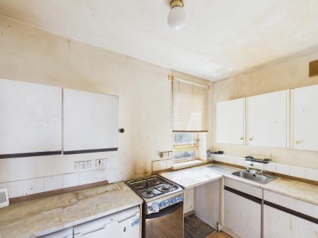 2 bedroom Flat for sale in Royston Mains Gardens, Pilton, Edinburgh, EH5