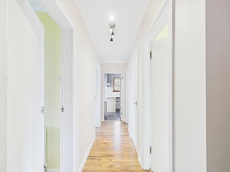 2 bedroom Flat to let in Forrester Park Gardens, Broomhouse, Edinburgh, EH12