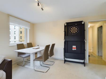 2 bedroom Flat to let in Slateford Gait, Slateford, Edinburgh, EH11